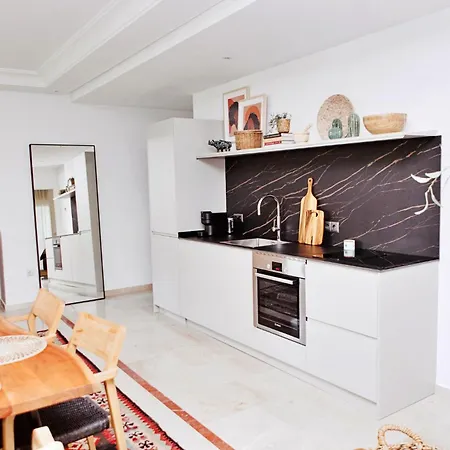 Apartment Beachside With Terrace By Hostlovers
