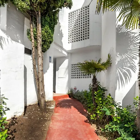 Beachside With Terrace By Hostlovers * Marbella